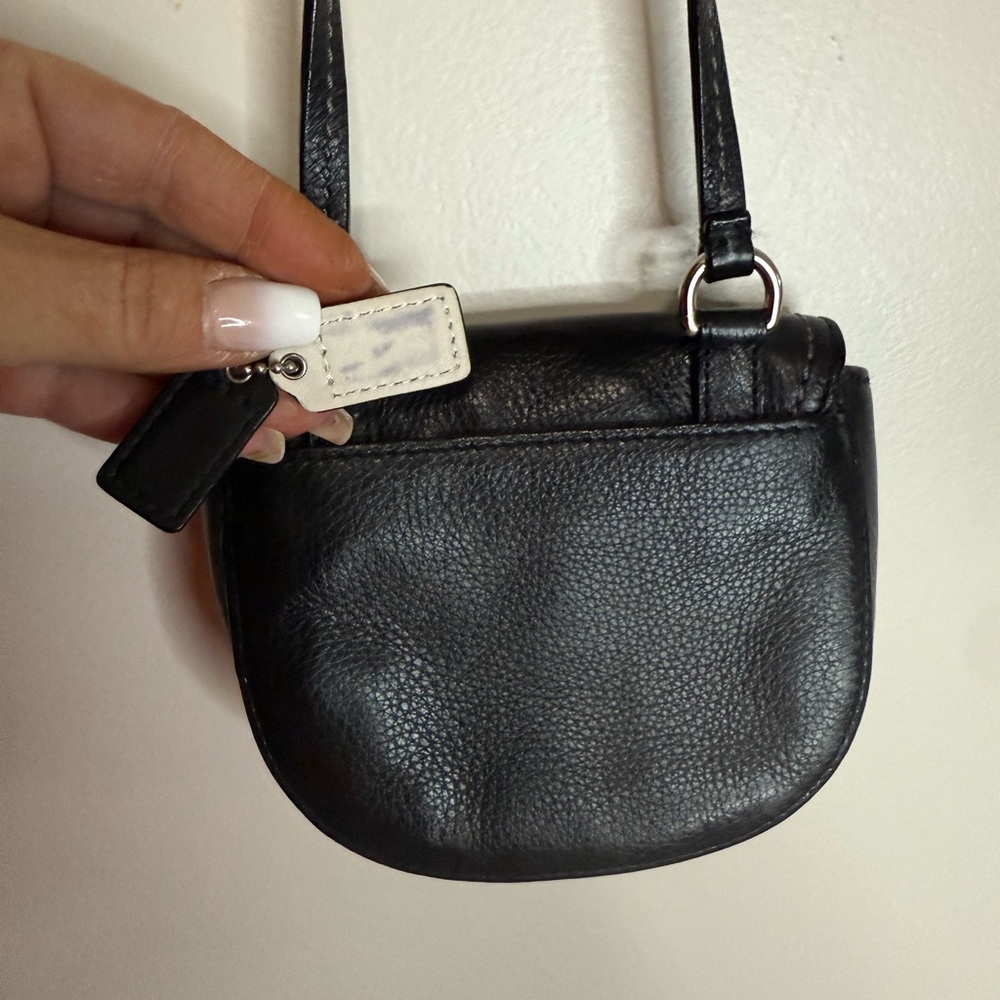 Coach Vintage Classic Black Leather Crossbody mini Bag silver turn lock - Picture 3 of 10